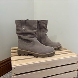 Women's White Mountain Glean mid calf Boots